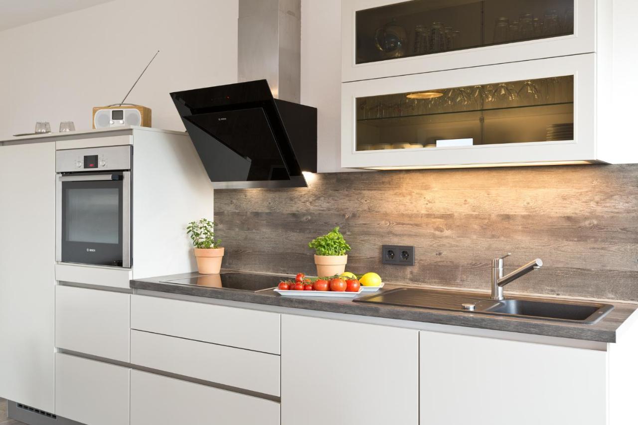 Kells Appartements Клинк Екстериор снимка
