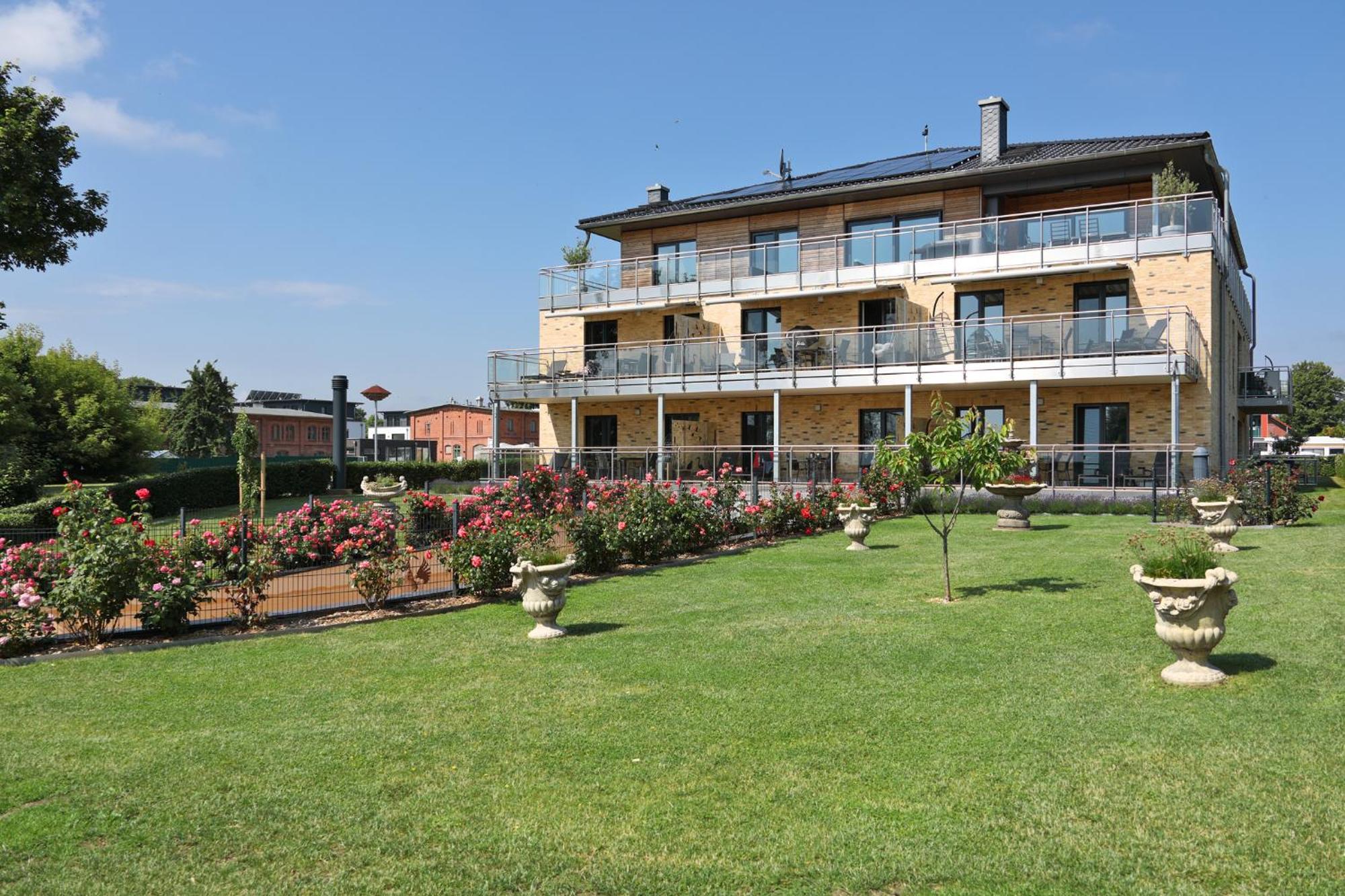 Kells Appartements Клинк Екстериор снимка