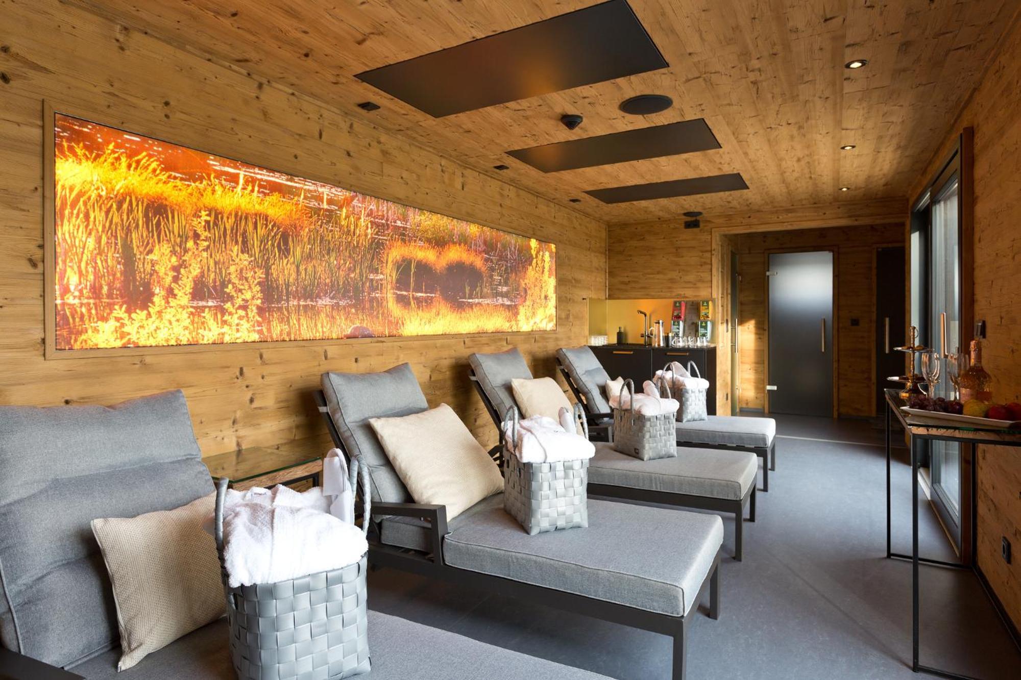 Kells Appartements Клинк Екстериор снимка